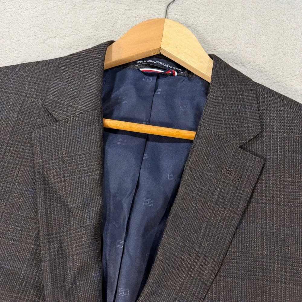 NEW Tommy Hilfiger Mens 46R Brown Blue Glen Plaid 2-Button Blazer Sport Coat